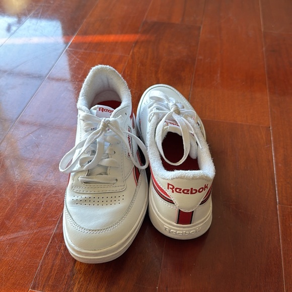 Reebok white/red/black - great combination! - Picture 3 of 6